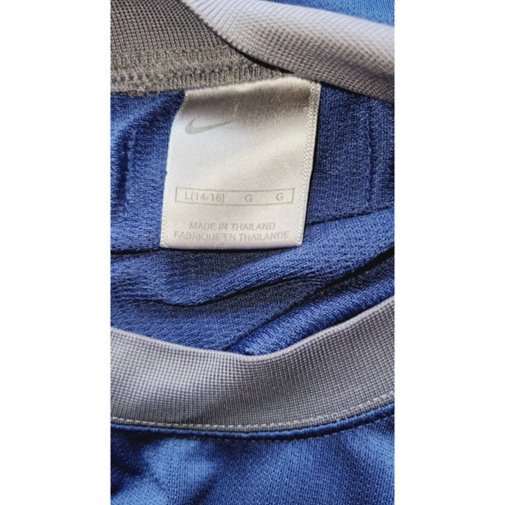 Nike‎ Athletics Long Sleeve Shirt Boys Size L